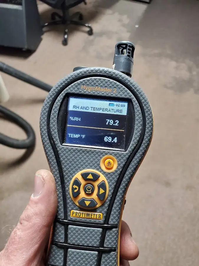Moisture meter humidity assessment for Mold Remediation & Removal in Sugarmill Woods